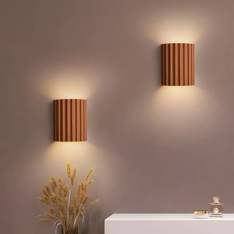 Nordic LED Resin Wall Lamp for Stylish Lighting